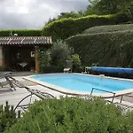 La Bastide De Fontaille Bed & Breakfast 3*
