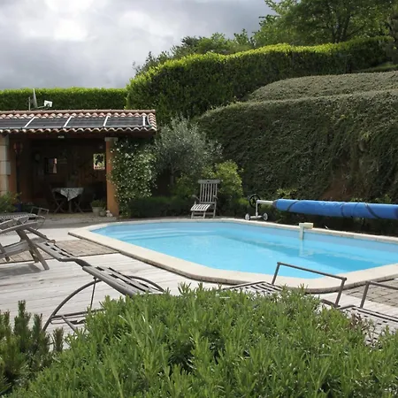 La Bastide De Fontaille Couette-café 3*