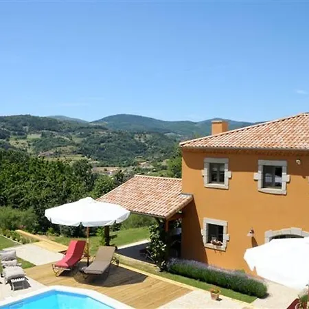 La Bastide De Fontaille 3*