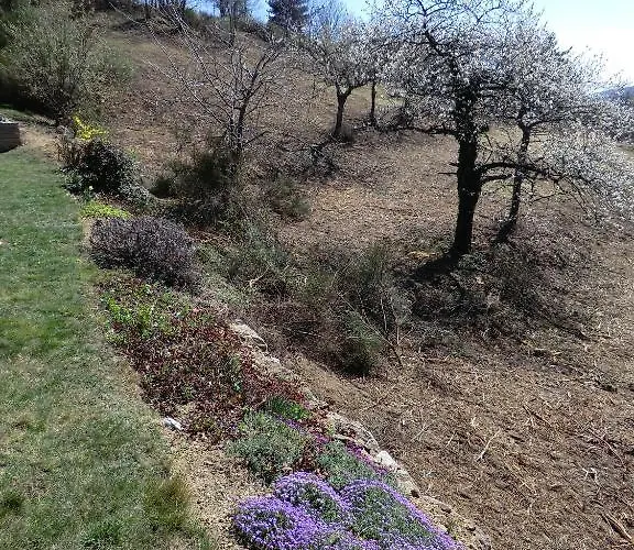 Bed & Breakfast La Bastide De Fontaille 3*