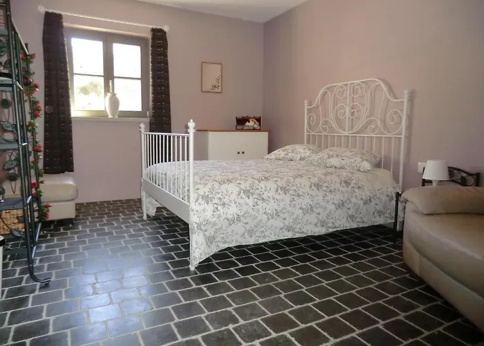 Bed & Breakfast La Bastide De Fontaille Saint-Félicien